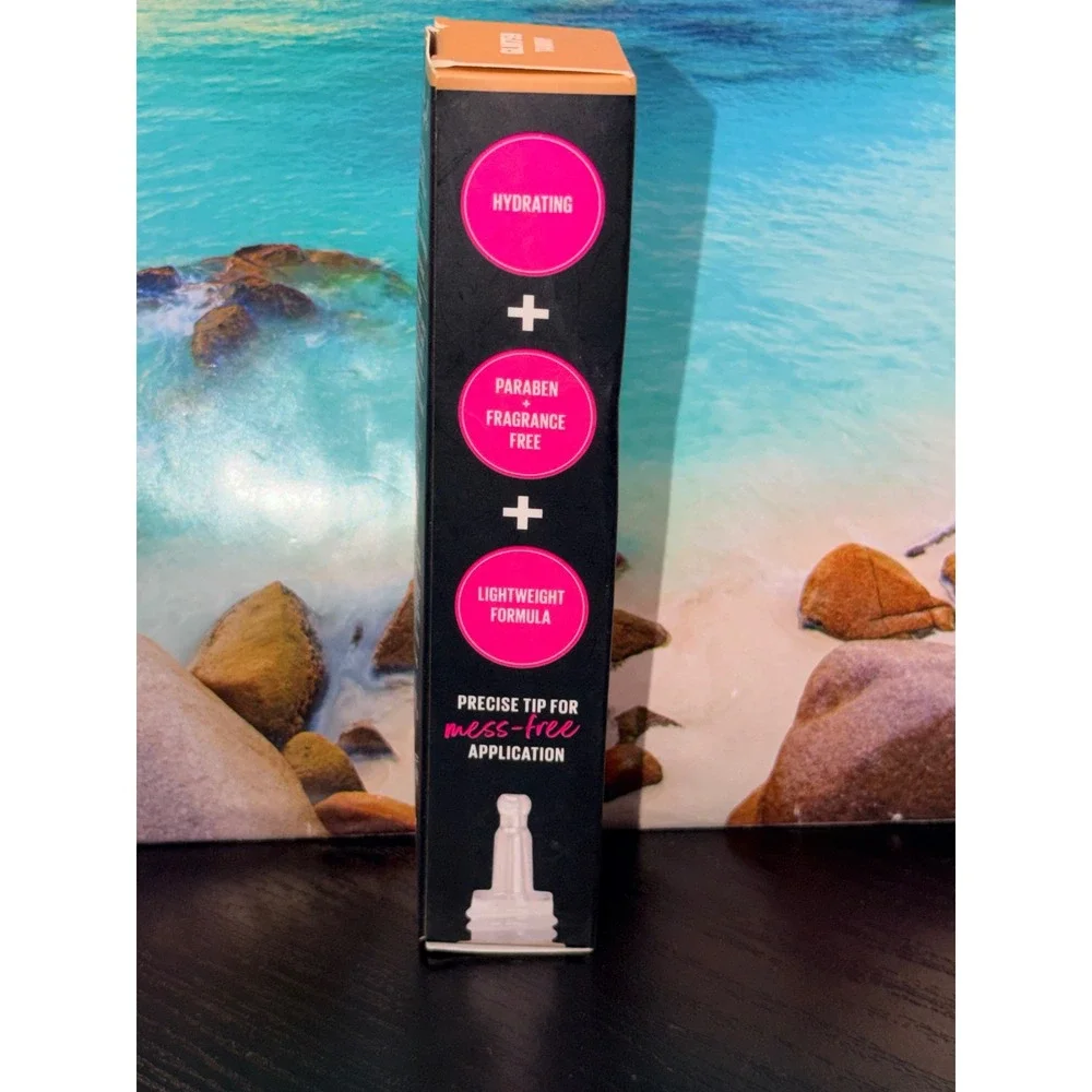 LA Girl Tinted Foundation GLM759 Tawny Buildable Natural Finish 1oz New